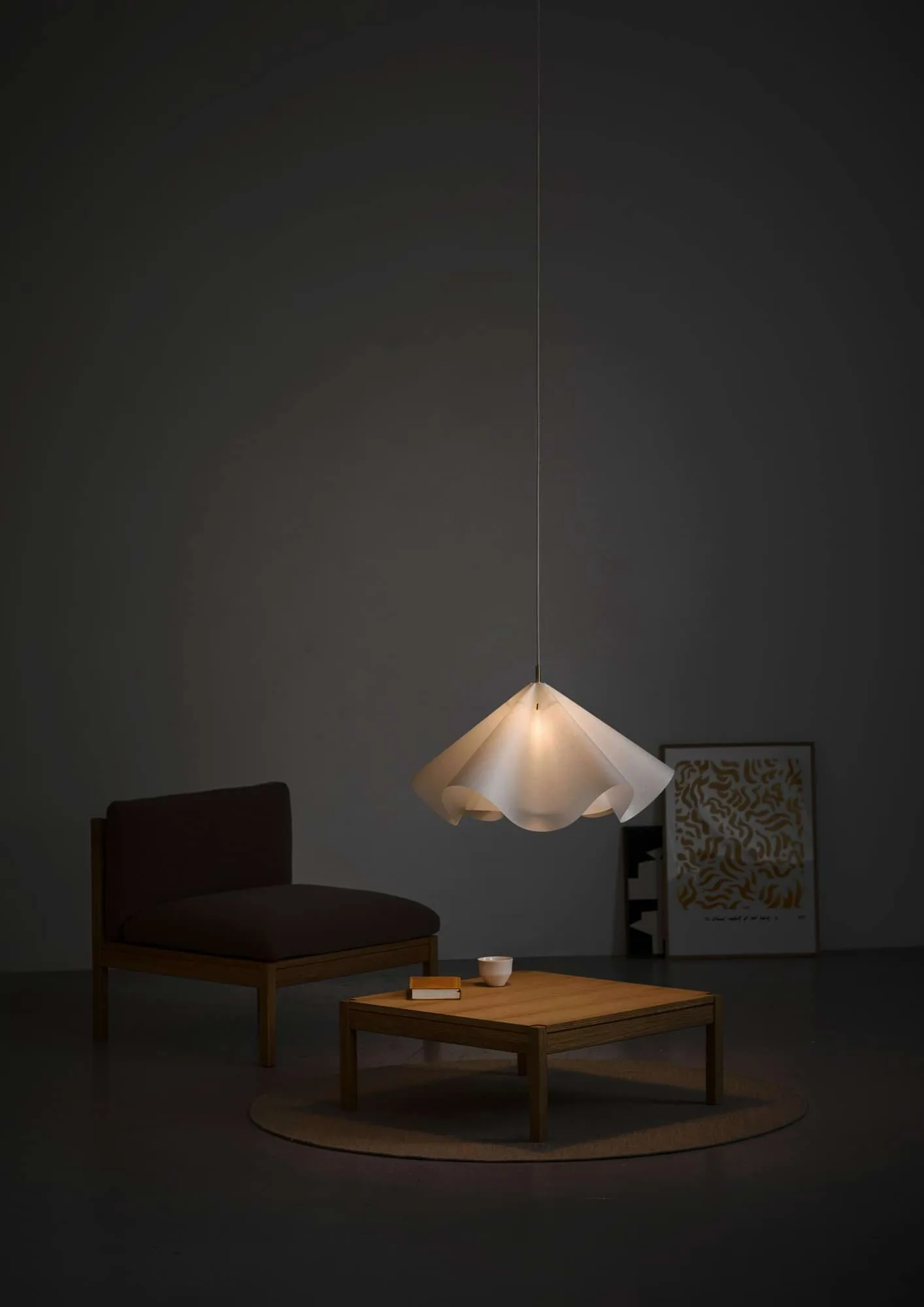 Sinuate pendel, White-brass, stor Ø75x40 cm MOEBE