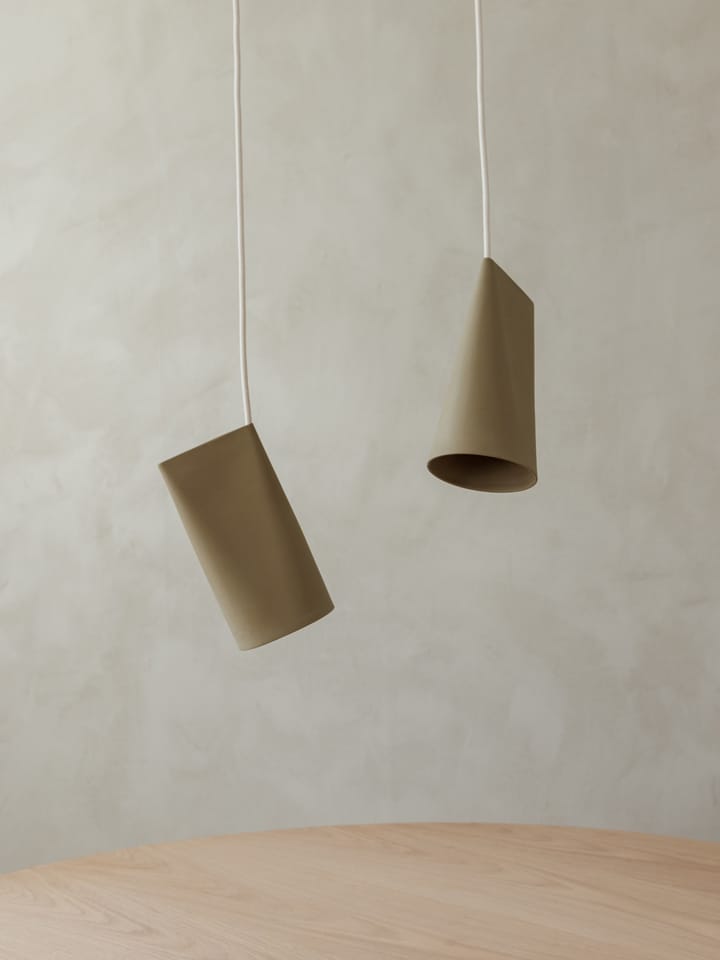Taklampe keramikk 11,2 x 22 cm, Oliven MOEBE
