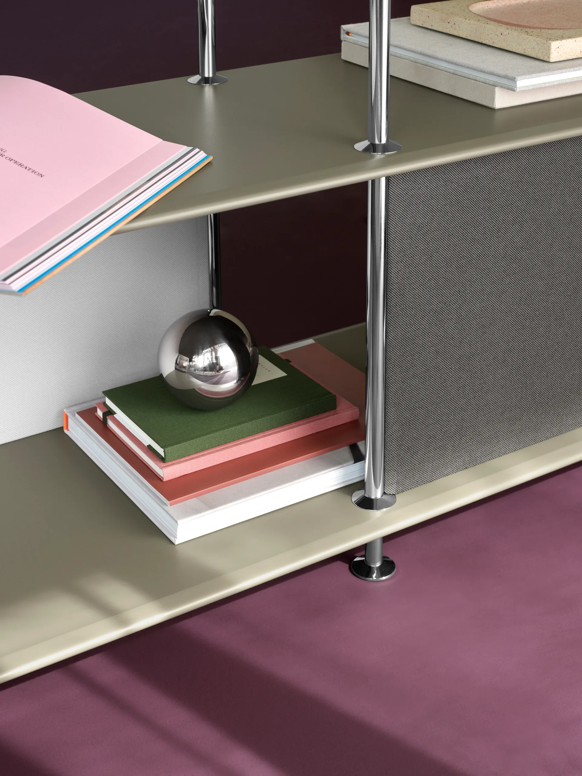 Montana Free 555000 hylle, 144 Fennel structured-chrome Montana