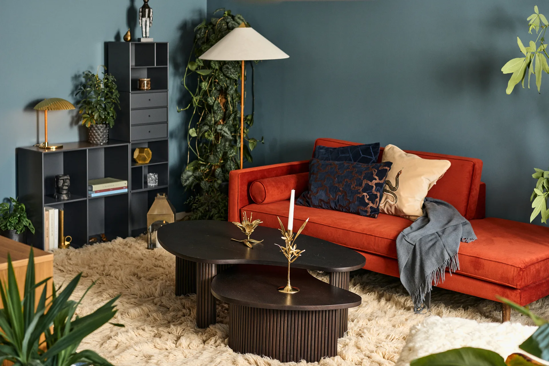 Montana Mini 1102 hyllemodul, Anthracite 04, med hyller Montana