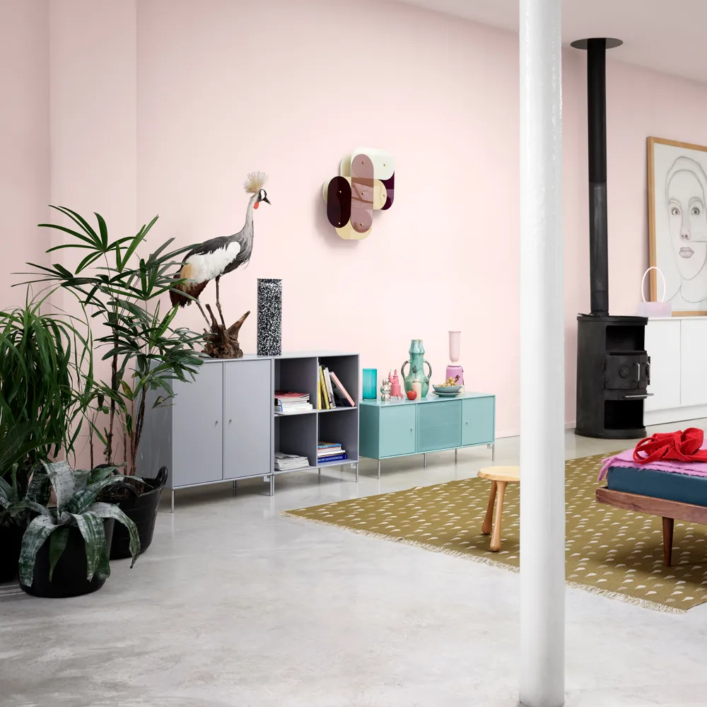 Octave I mediabenk, New white 101-sortlakkerte ben Montana