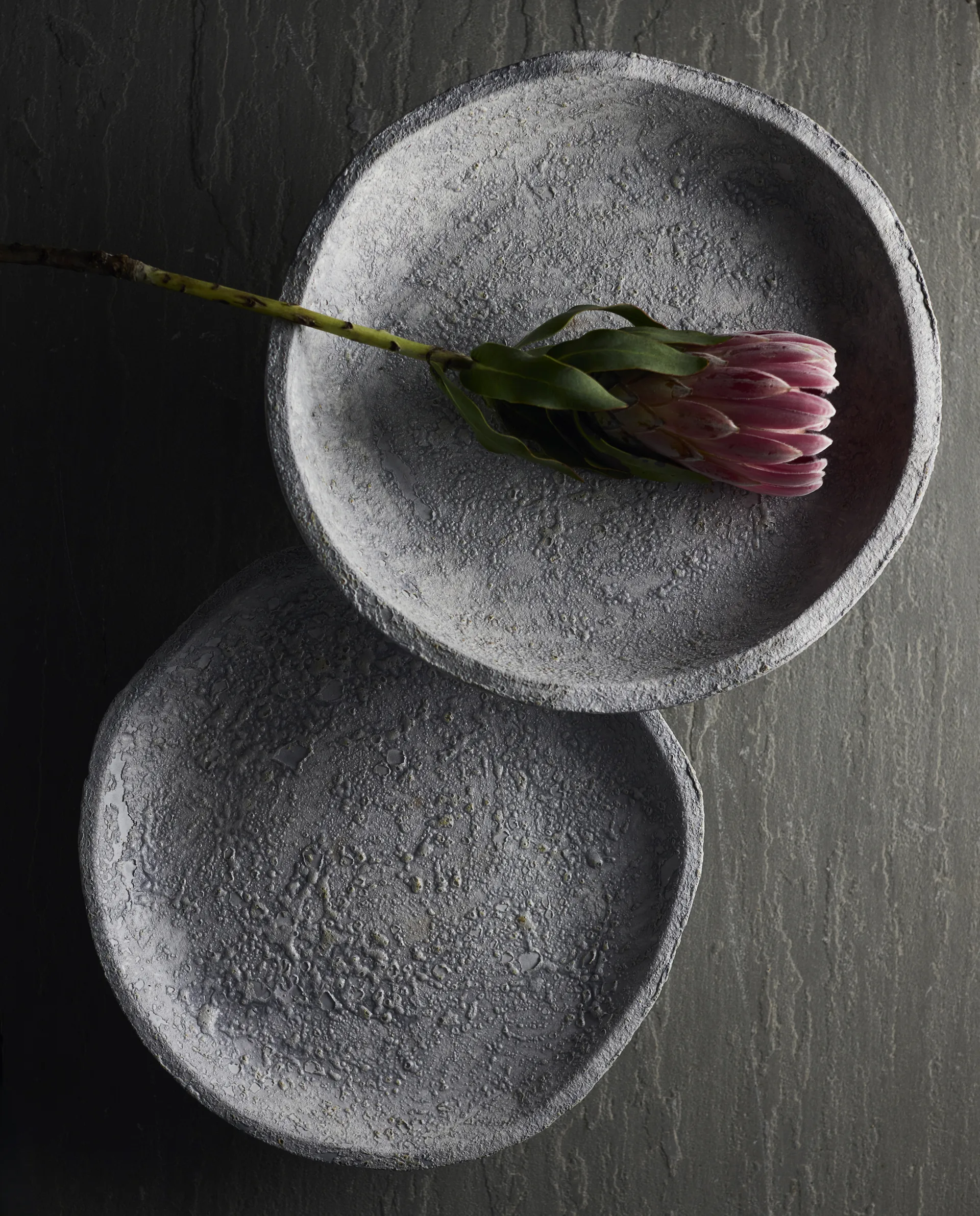 Luna brett, Grey, Ø34x8 cm MUUBS