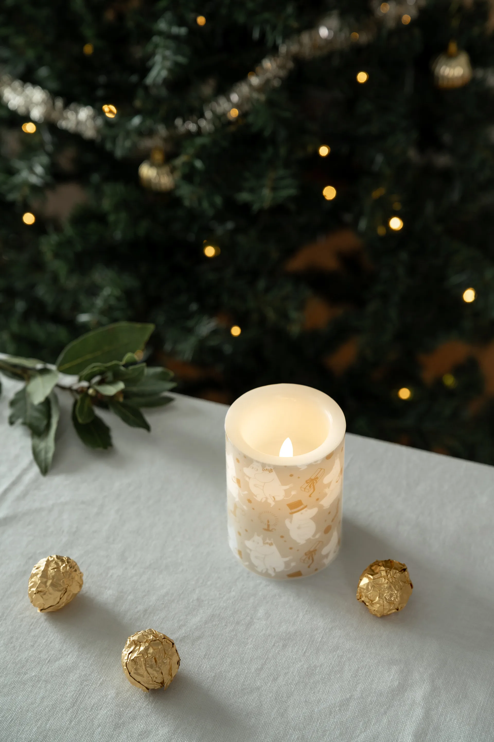 Moomin kubbelys LED 10 cm, Sparkling stars Muurla