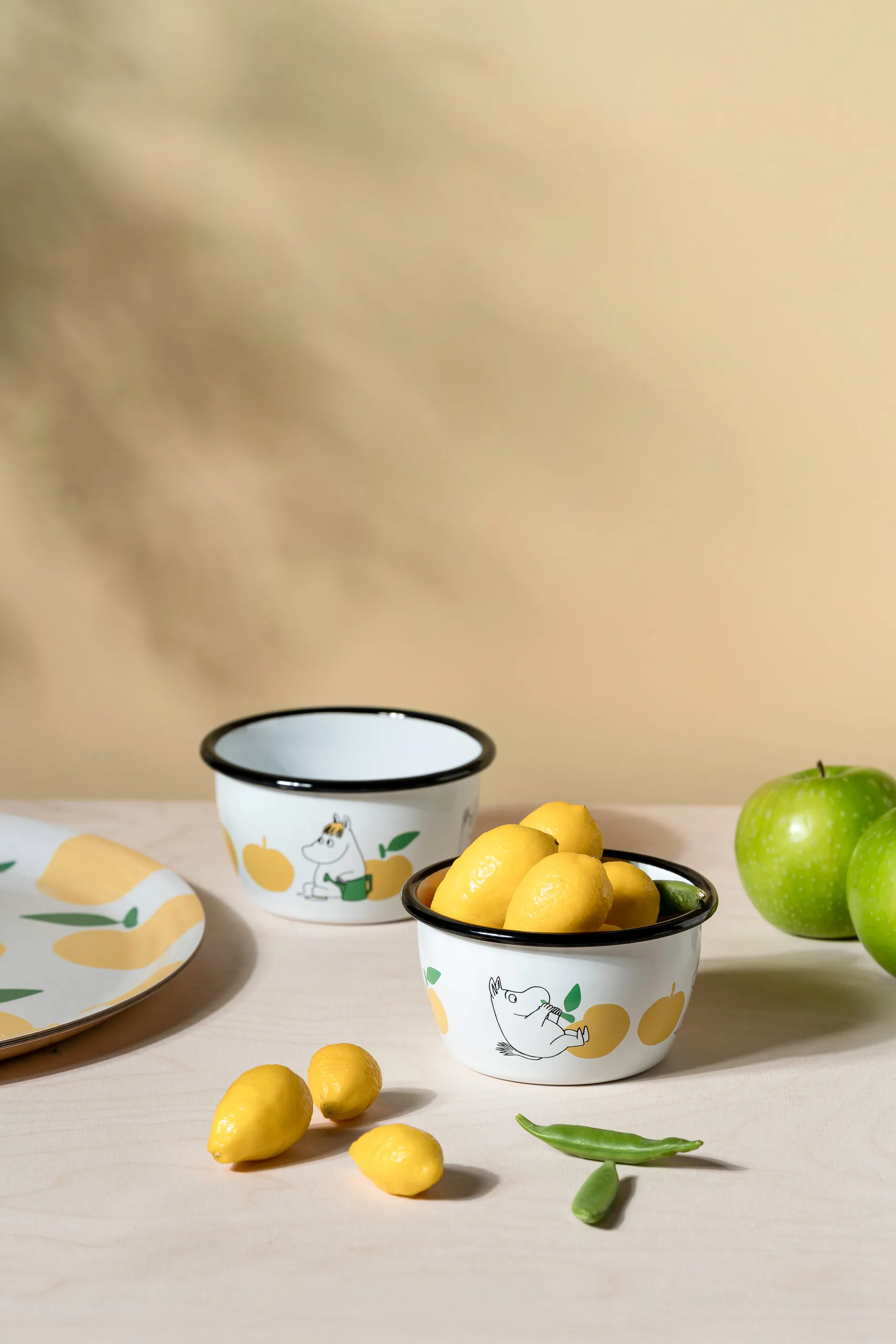 Mummi emaljebolle30 cl, Joyfull Apples-gul Muurla