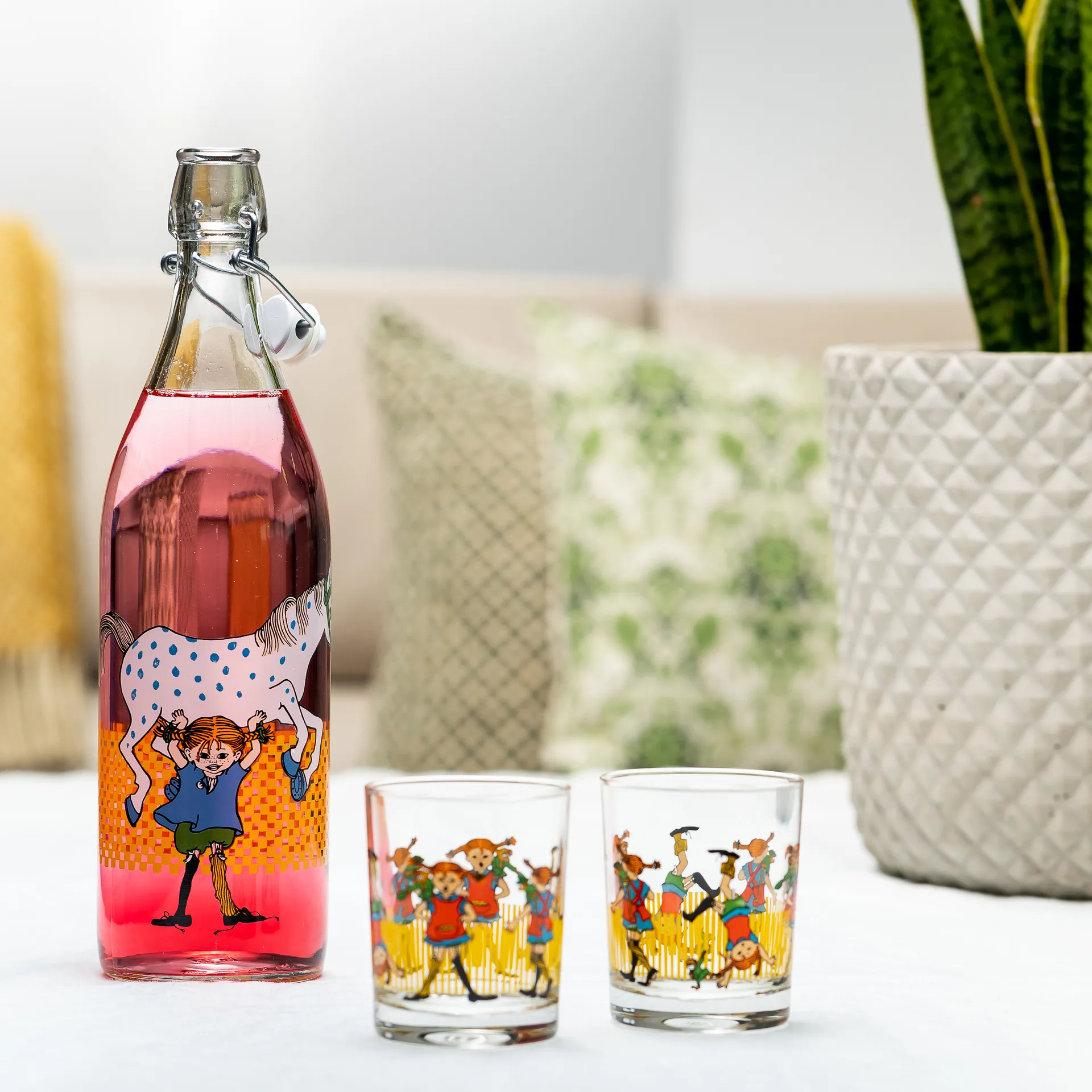 Pippi glassflaske 1 L, Multi Muurla