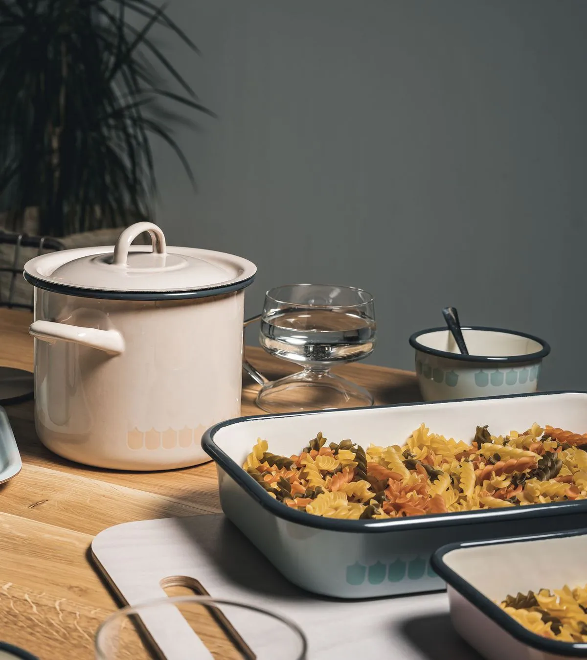 Vappu emaljert ildfast form 19 x 32 cm, Green Muurla