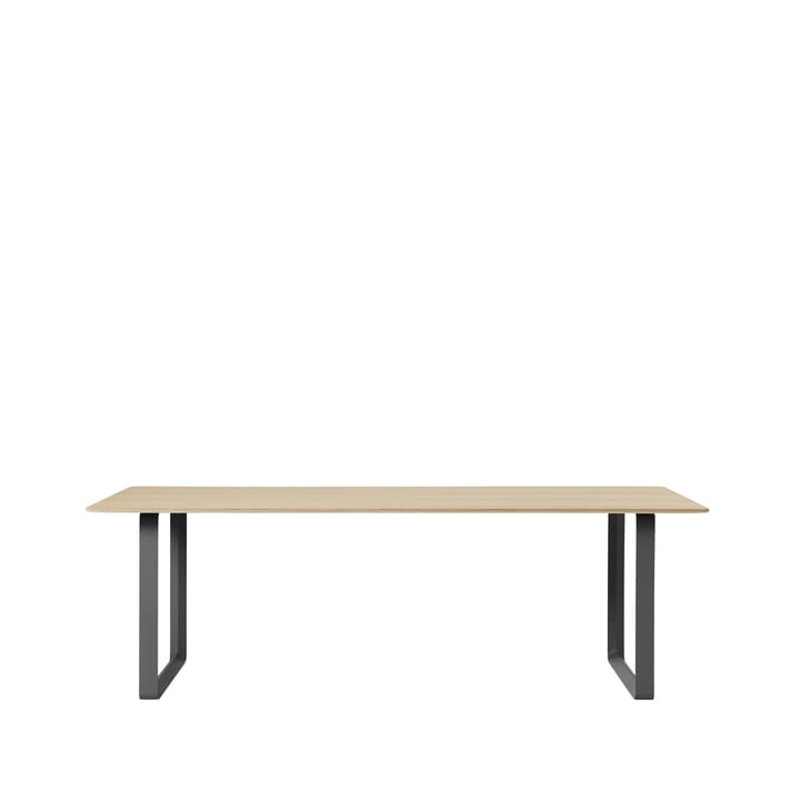 70/70 spisebord 225 x 90 cm - Oak veneer-Plywood-Black - Muuto