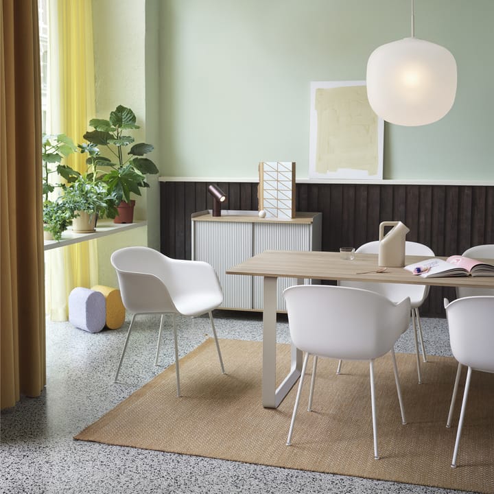 70/70 spisebord 225 x 90 cm, Oak veneer-Plywood-White Muuto