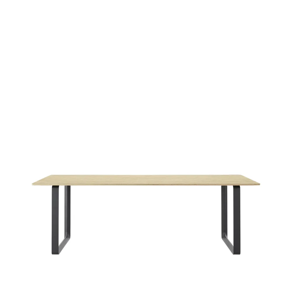 70/70 spisebord 225 x 90 cm, Solid oak-Black Muuto