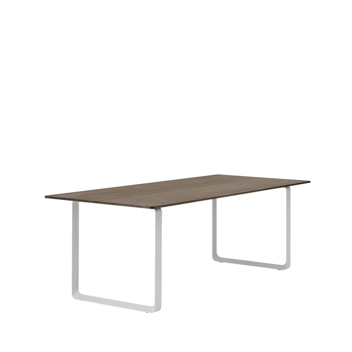 70/70 spisebord 225 x 90 cm, Solid smoked oak-Grey Muuto