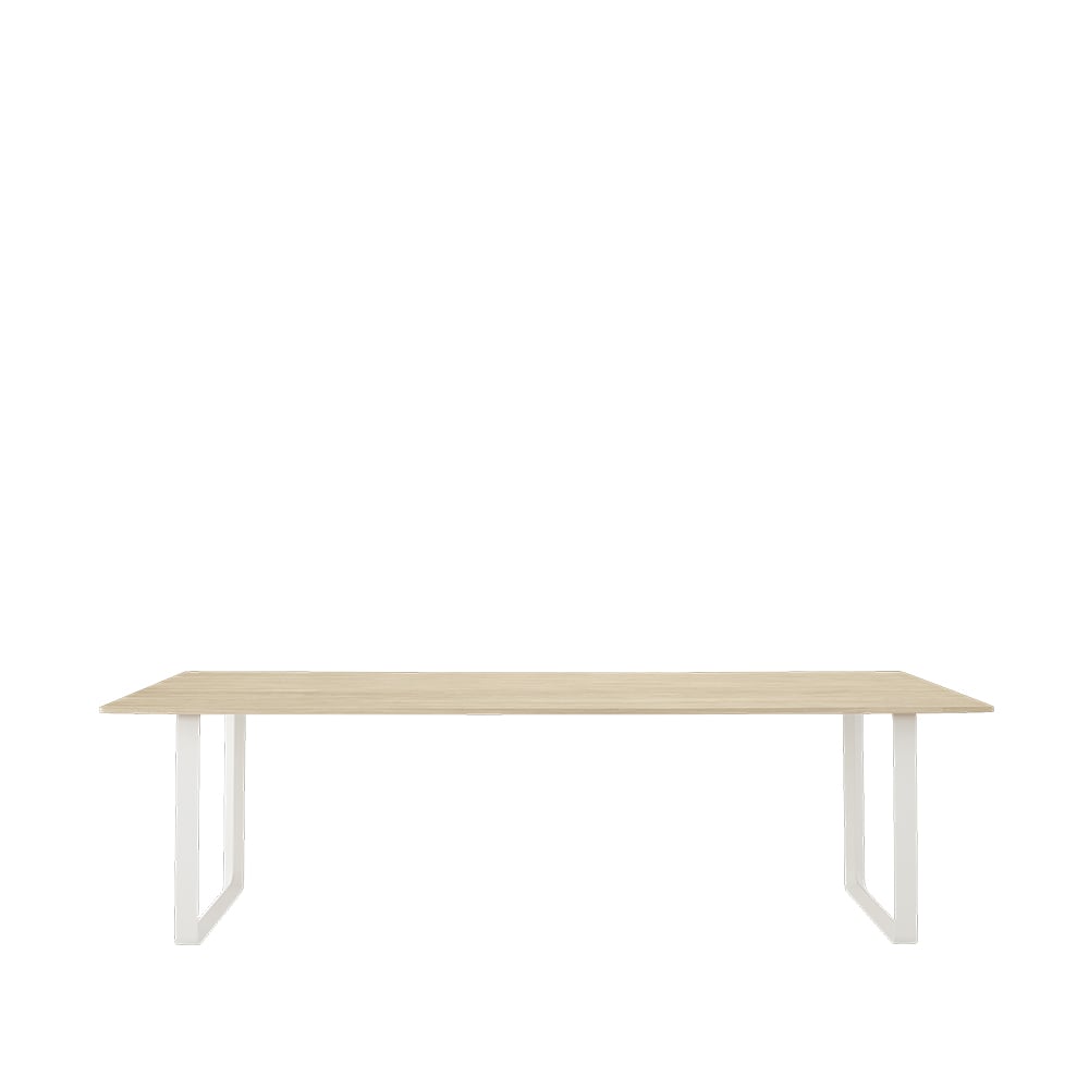 Bilde av Muuto 70/70 spisebord 255 x 108 cm Solid oak-White