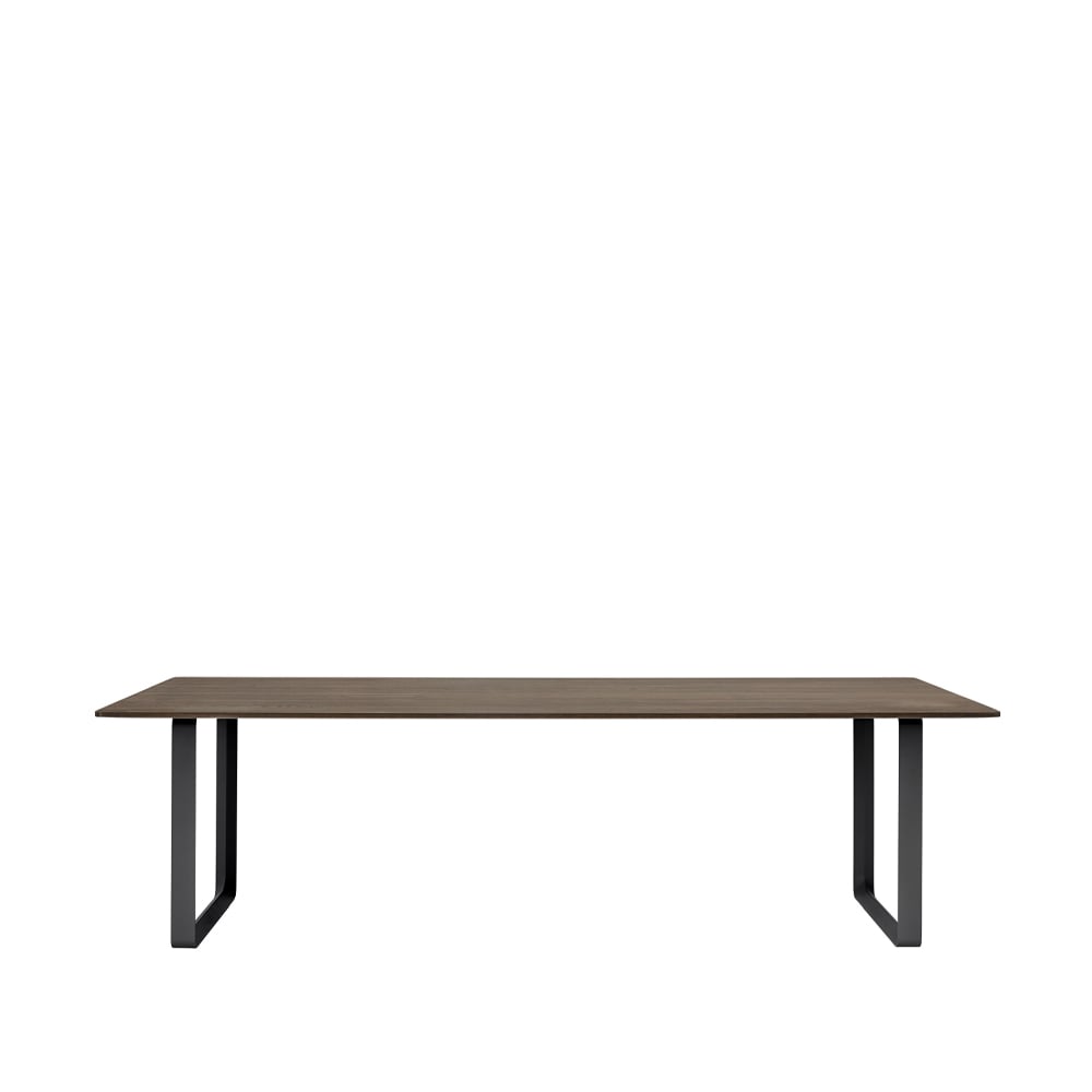 Bilde av Muuto 70/70 spisebord 255 x 108 cm Solid smoked oak-Black