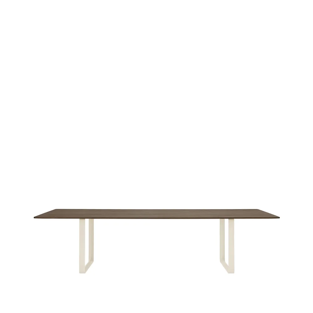 70/70 spisebord 295 x 108 cm, Solid smked oak-Sand Muuto