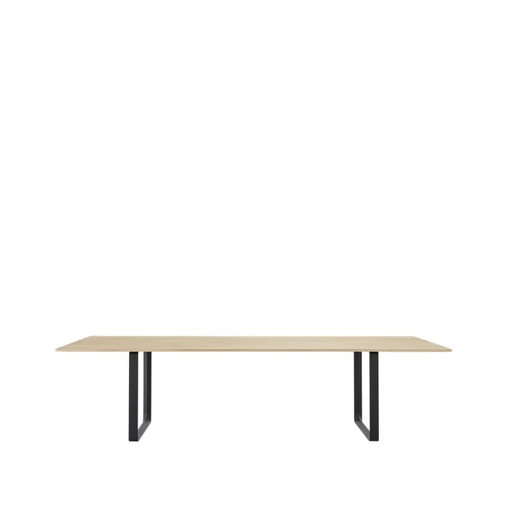 70/70 spisebord 295 x 108 cm, Sollid oak-Black Muuto