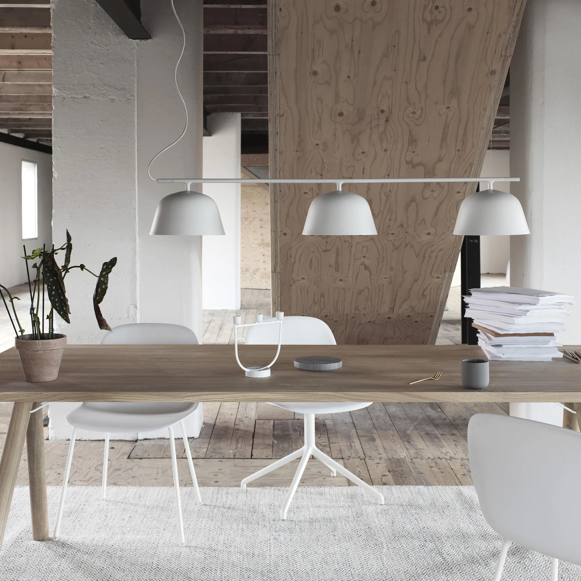 Ambit Rail taklampe, hvit Muuto