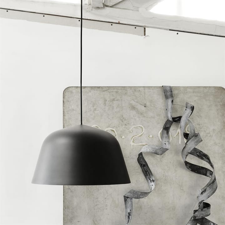 Ambit taklampe Ø40 cm, sort Muuto