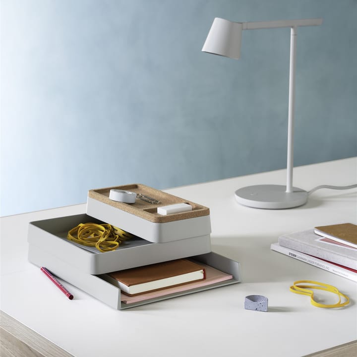 Arrange Desktop brett 25x25 cm - Grey - Muuto