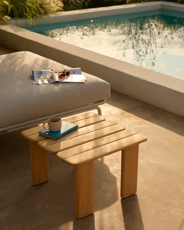 Assemble sofabord - Teak, 55x55 cm - Muuto