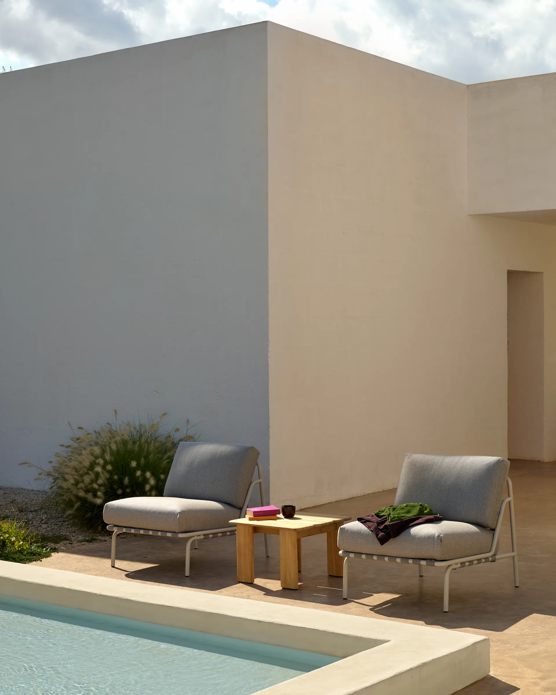 Assemble sofabord, Teak, 55x55 cm Muuto