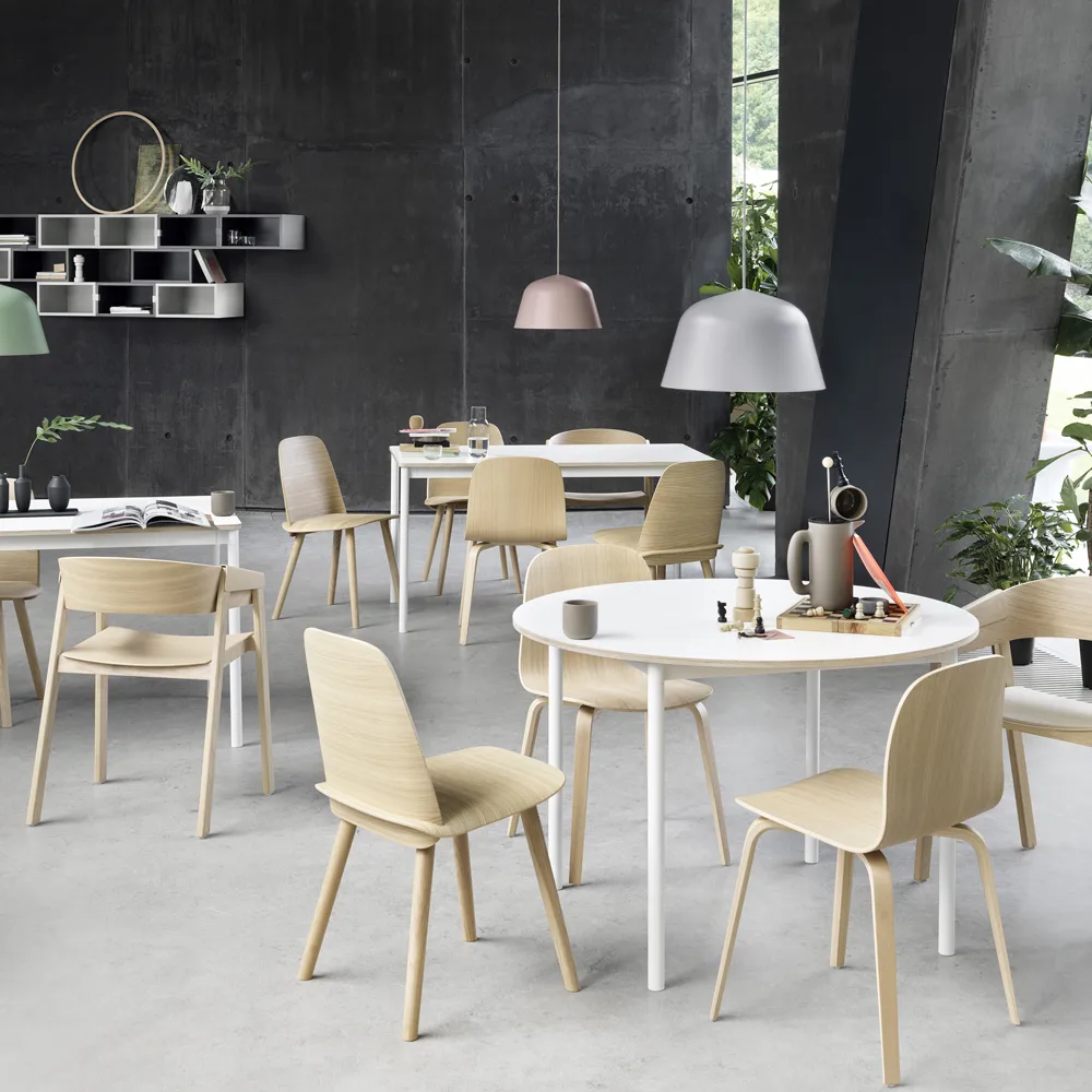 Base spisebord rundt Ø 110 cm, Black linoleum-Plywood-Black Muuto