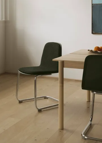 Brink Chair Cantilever Base stol - Eik-krom - Muuto