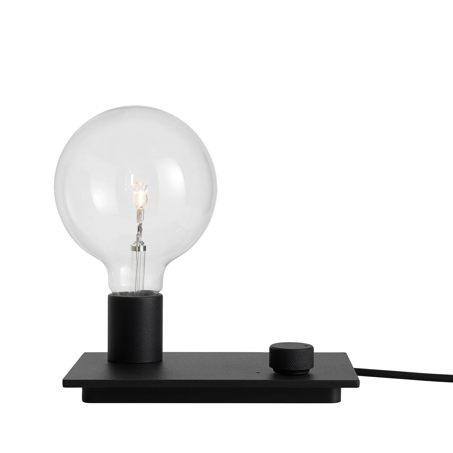 Control bordlampe, svart Muuto