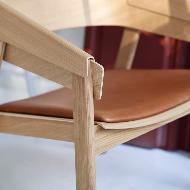 Cover lounge chair leather, Cognac-eik Muuto