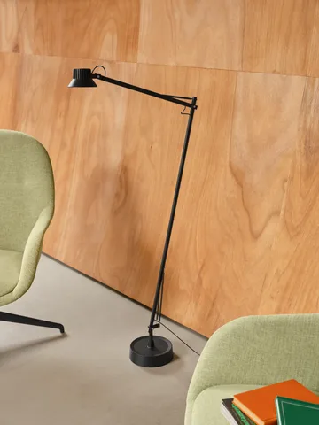 Dedicate gulvlampe - Black, 112 cm - Muuto