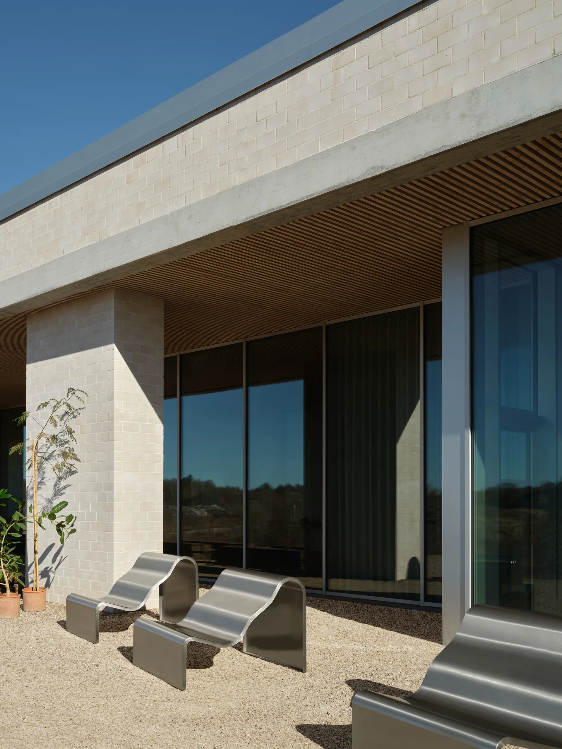 Dream View benk, Børstet stål, 100 cm Muuto