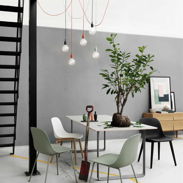 E 27 lampe, lysegrønn Muuto