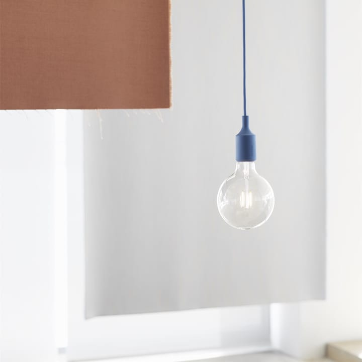 E 27 lampe - Pale blue - Muuto