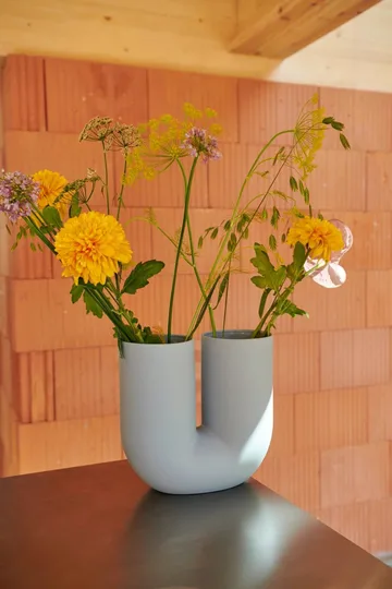 Kink vase 26 cm - Lyseblå - Muuto