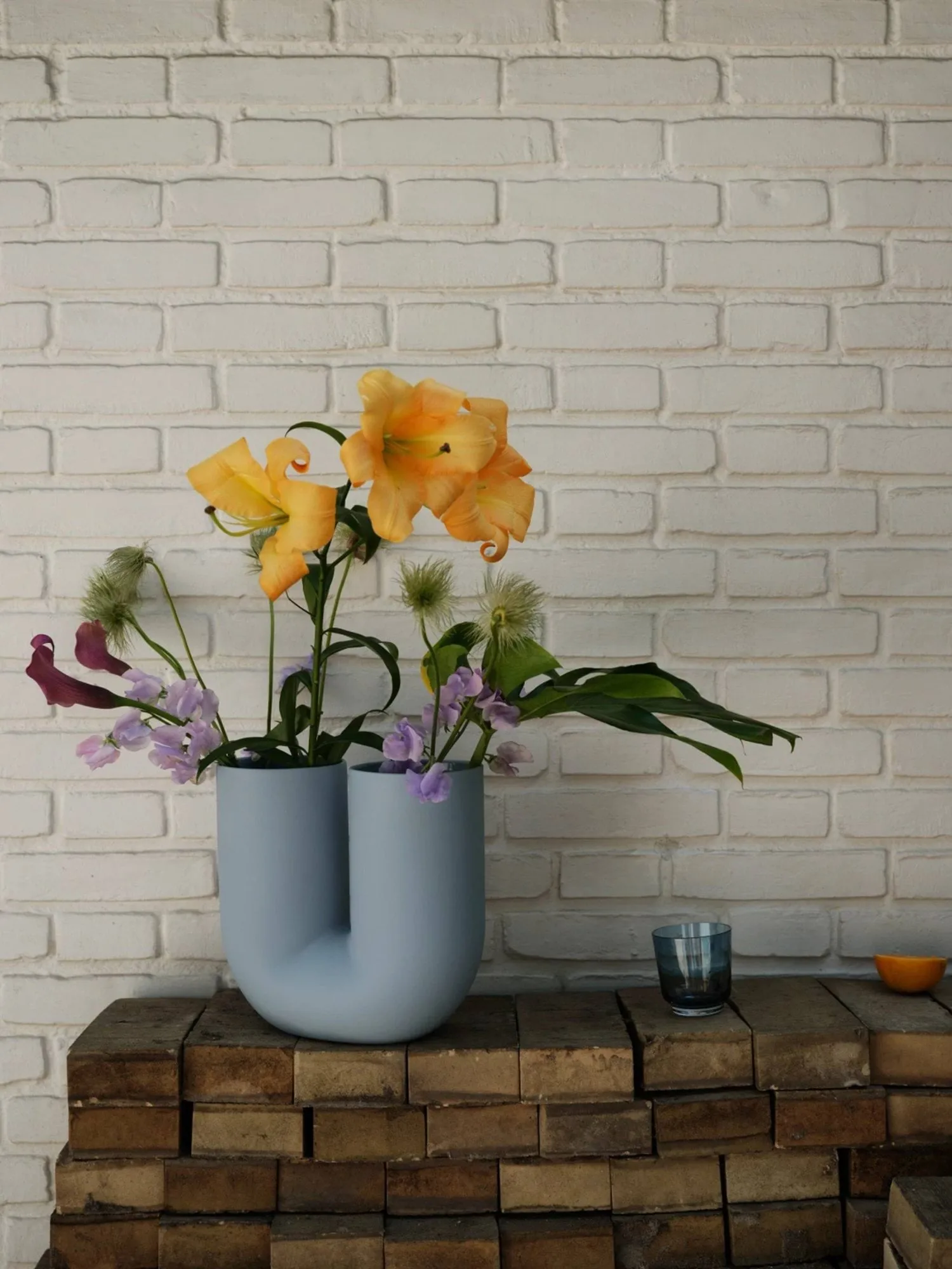 Kink vase 26 cm, Lyseblå Muuto