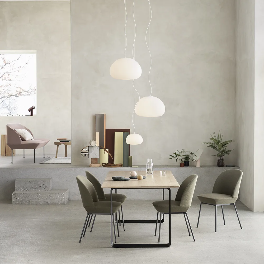 Oslo sidestol tekstilkledd, Ocean 3-Anthracite black Muuto