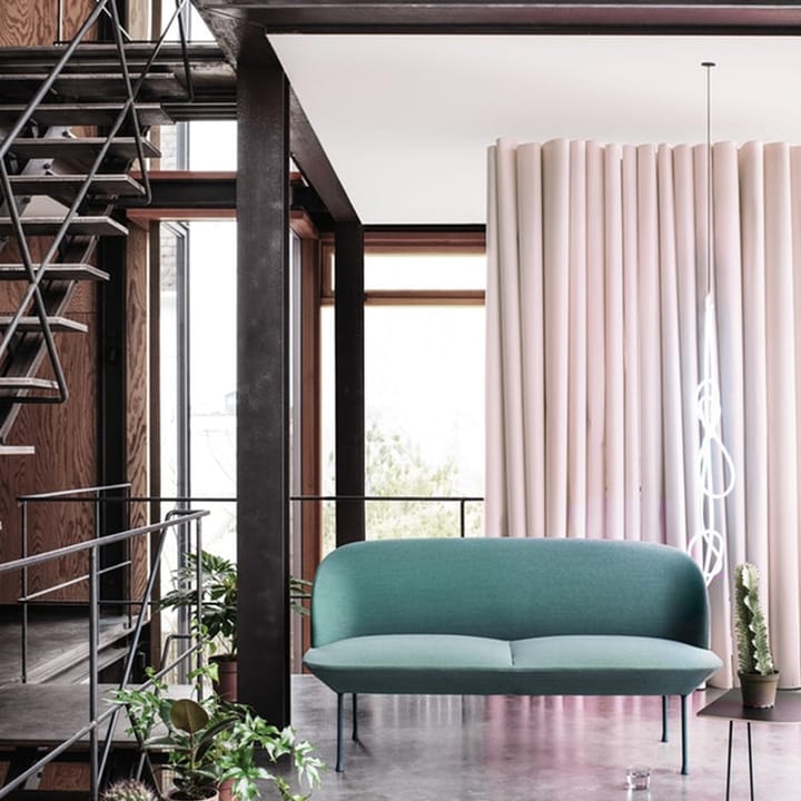 Oslo sofa 2-seter, Steelcut 160-light grey Muuto