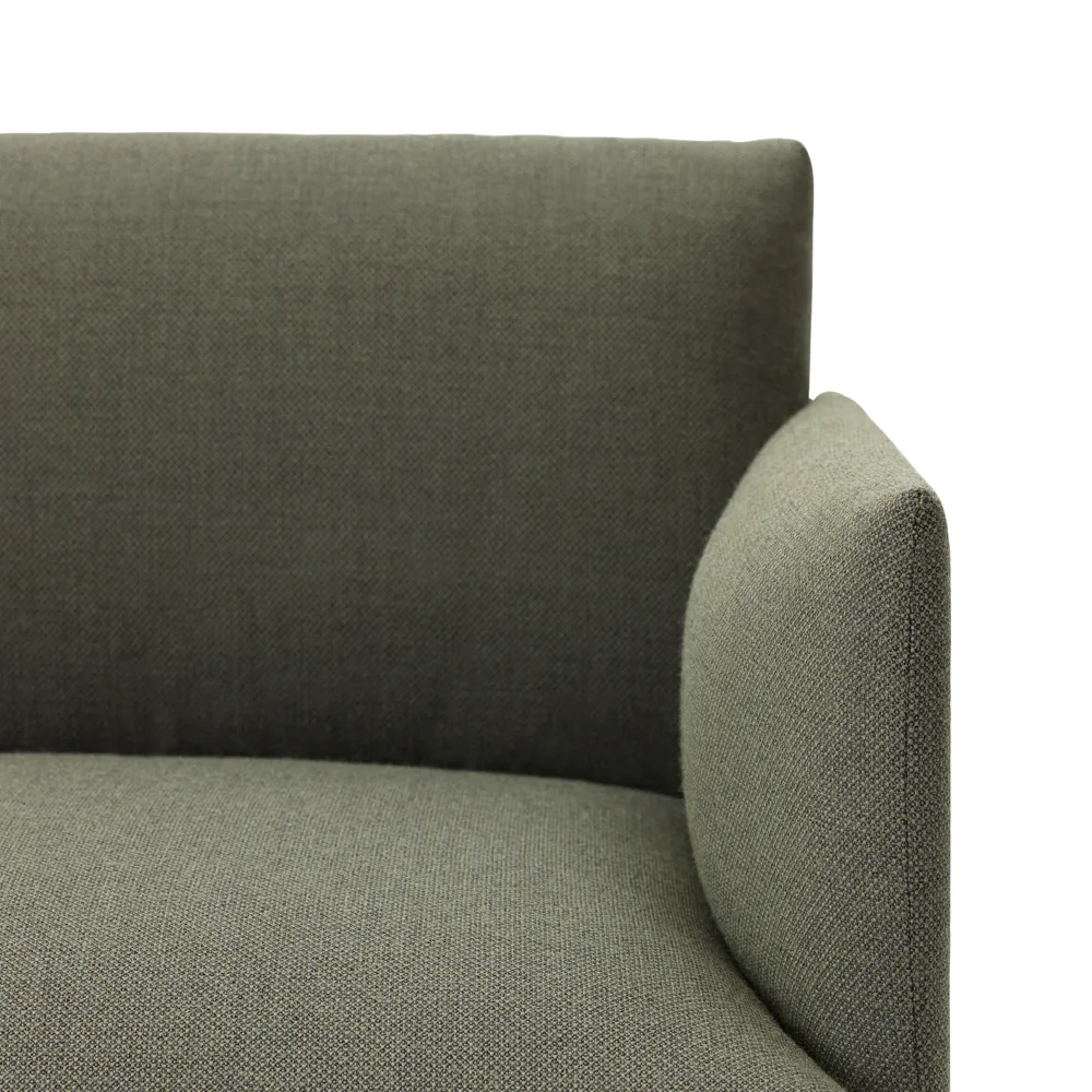 Outline sofa 3-seter tekstil, tekstil fiord 151 grey, sorte ben Muuto