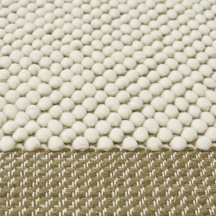 Pebble gulvteppe 170x240 cm, Brown green Muuto
