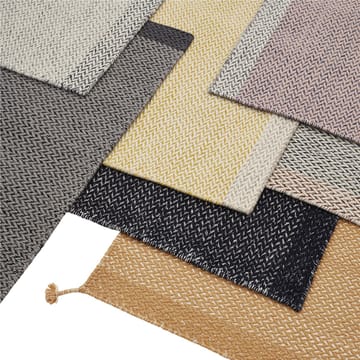Ply ullteppe 80x200 cm - Dark grey - Muuto
