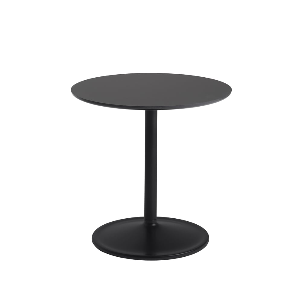 Bilde av Muuto Soft sidebord Ø 48 cm Black nanolaminate H: 48 cm