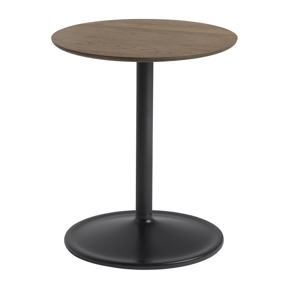 Bilde av Muuto Soft sidebord 48 cm Solid smoked oak-black