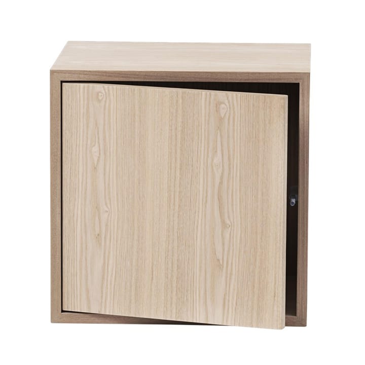 Stacked 2.0 hyller med dør, medium, eik Muuto