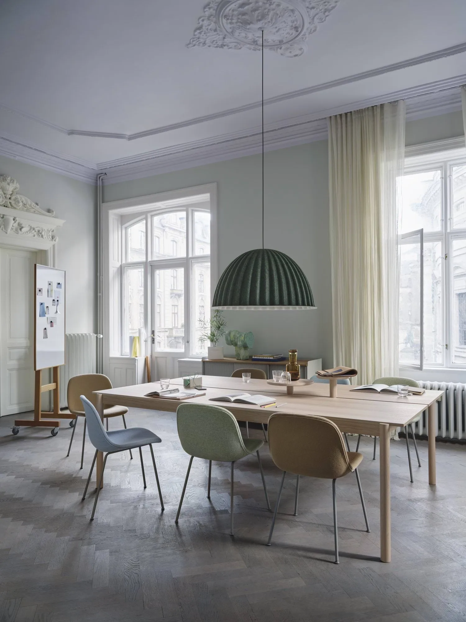 Under the bell taklampe Ø 55 cm, Blue grey Muuto