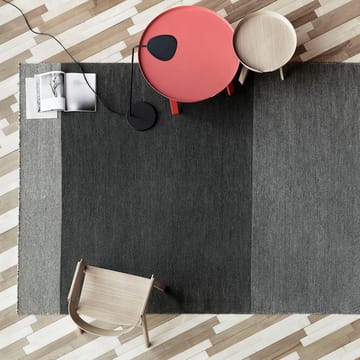 Varjo gulvteppe 170x240 cm - mörkgrå - Muuto