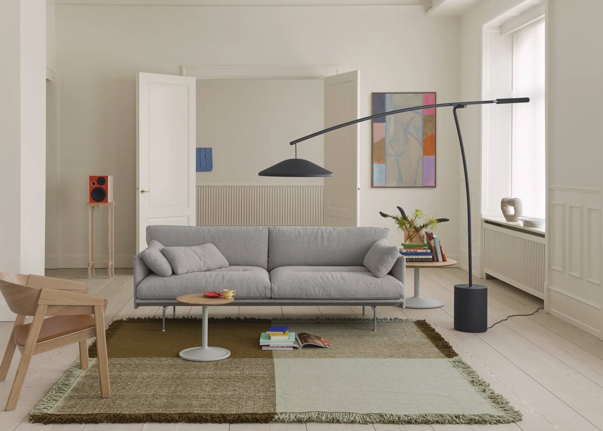 Verso ullteppe, Pale green-warm brown, 258x258 cm Muuto