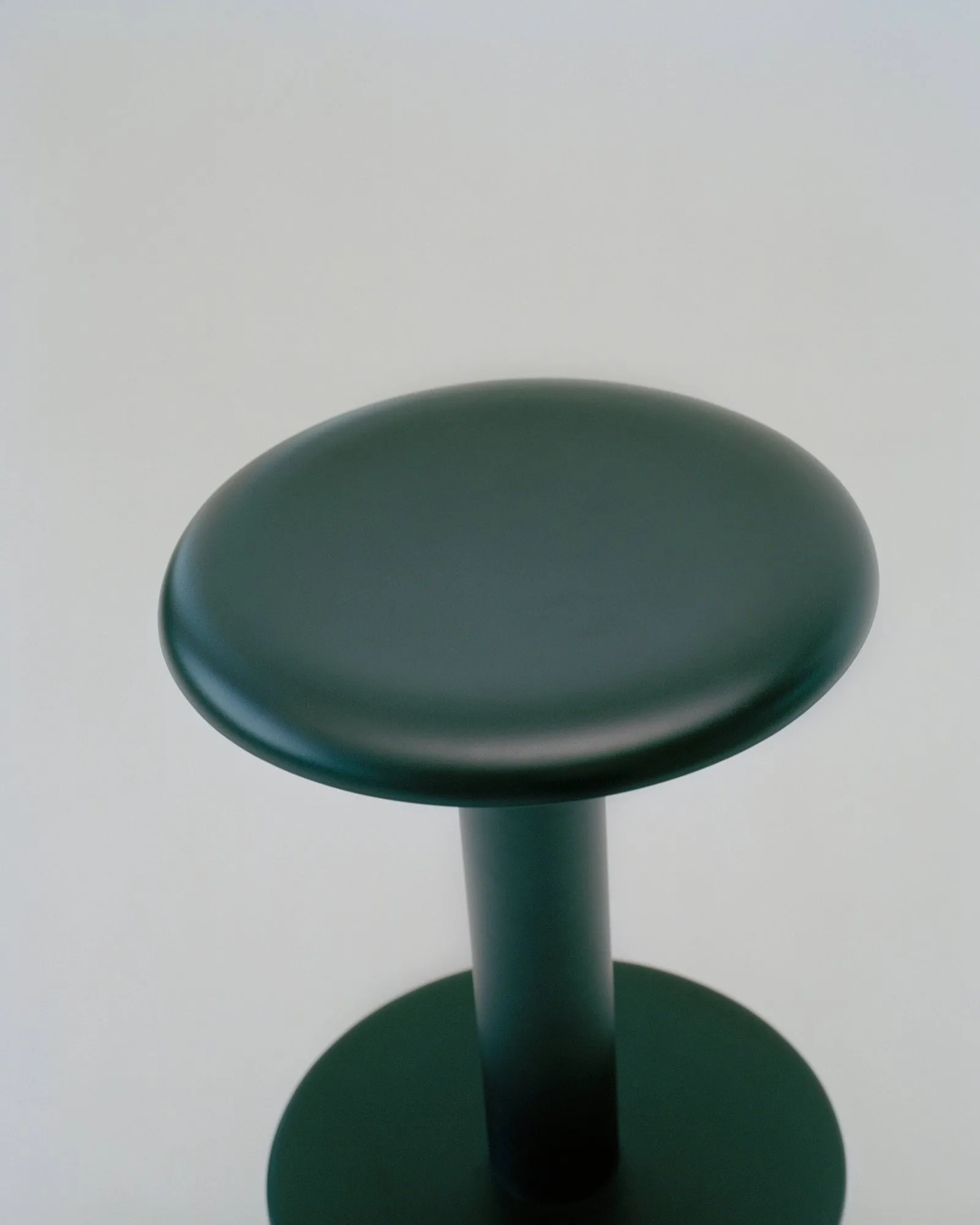 Coupe rund krakk, Black, Ø40x46 cm New Works