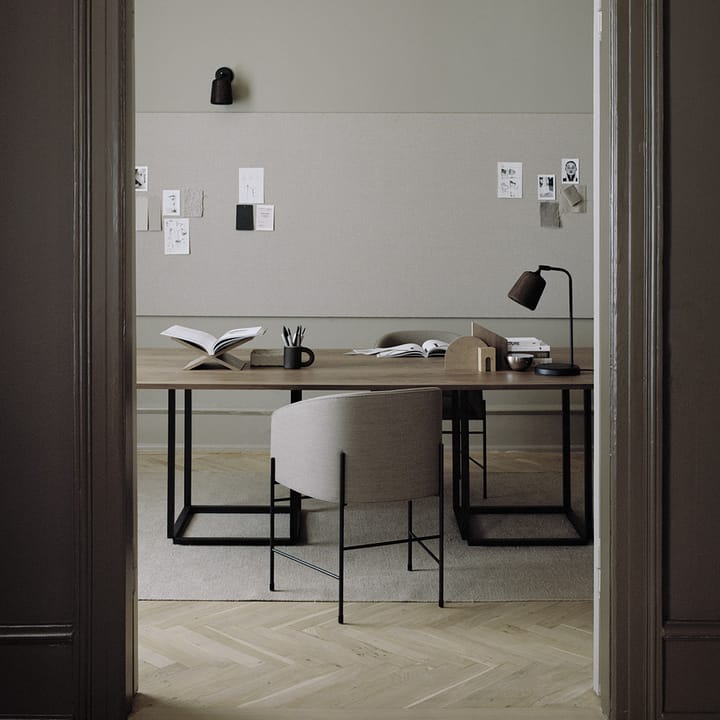 Florence spisebord rektangulært, Walnut, sort stativ New Works
