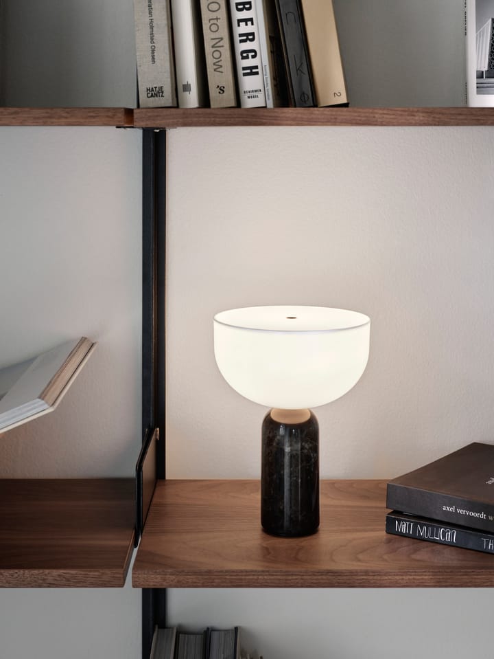 Kizu bærbare bordlampe, Black marble New Works