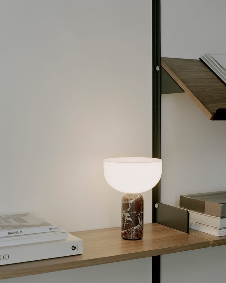 Kizu bærbare bordlampe - Rosso Levanto - New Works