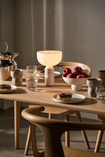 Kizu bærbare bordlampe - White marble - New Works