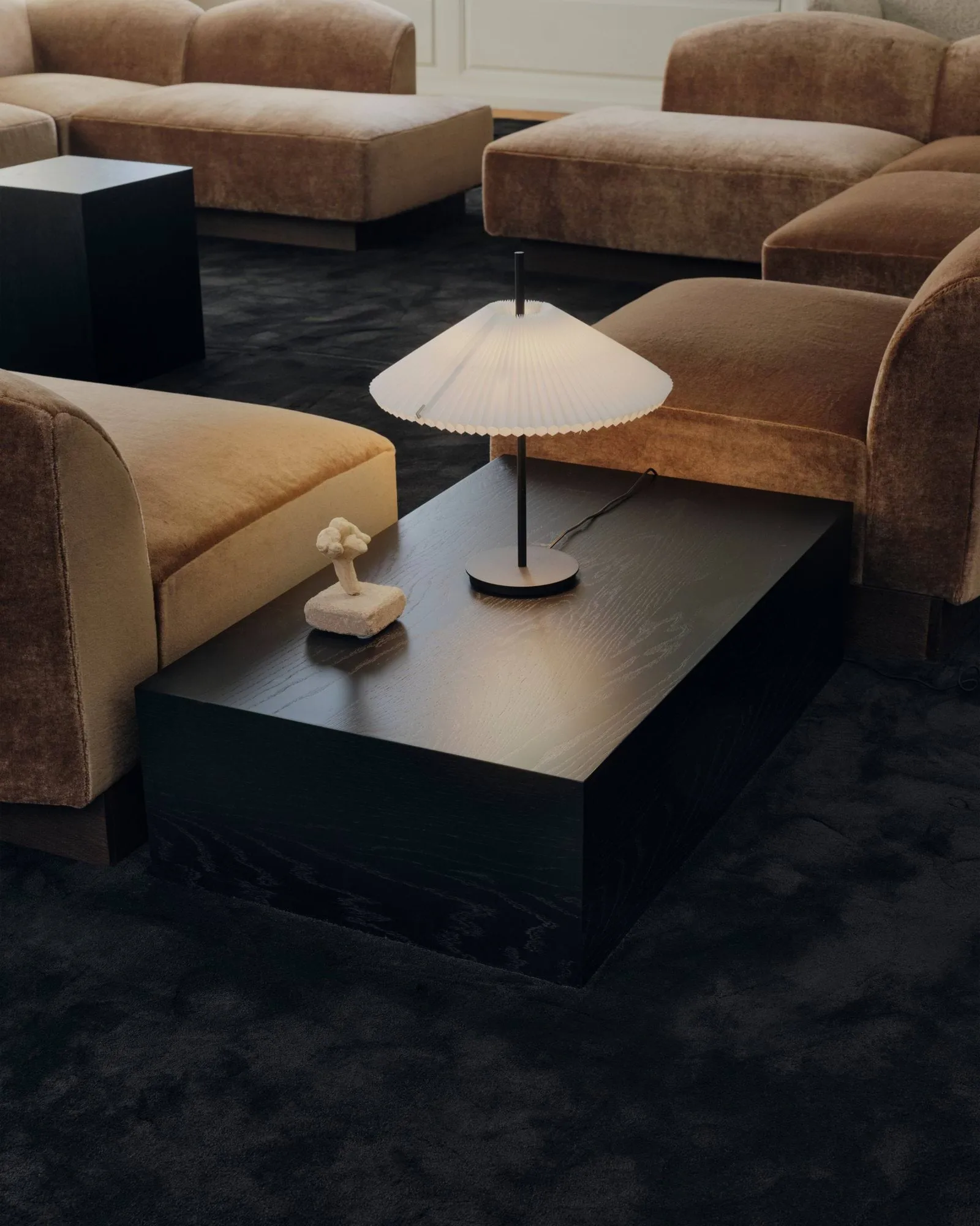 Nebra bordlampe, White (hvit) New Works